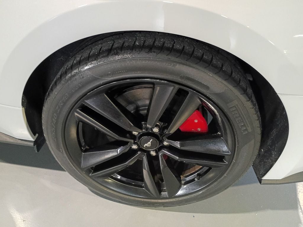 2015 Ford Mustang 2dr Convertible EcoBoost Premium - 23097897 - 44