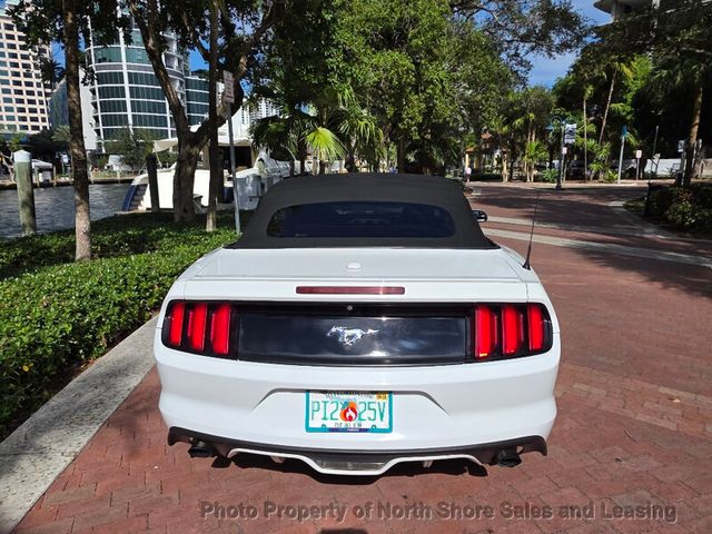 2015 Ford Mustang 2dr Convertible EcoBoost Premium - 22942432 - 14