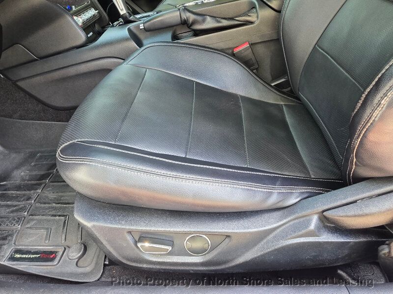 2015 Ford Mustang 2dr Convertible EcoBoost Premium - 22942432 - 22