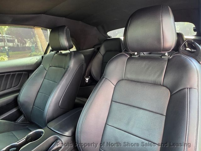 2015 Ford Mustang 2dr Convertible EcoBoost Premium - 22942432 - 23