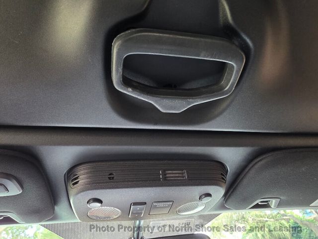 2015 Ford Mustang 2dr Convertible EcoBoost Premium - 22942432 - 29