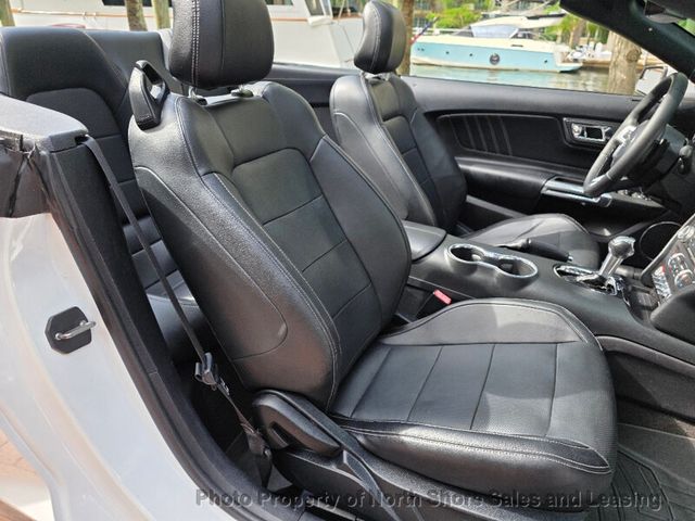 2015 Ford Mustang 2dr Convertible EcoBoost Premium - 22942432 - 33