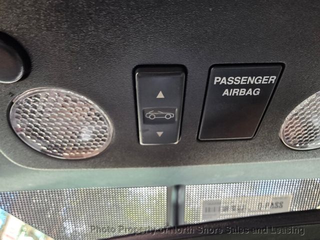 2015 Ford Mustang 2dr Convertible EcoBoost Premium - 22942432 - 35