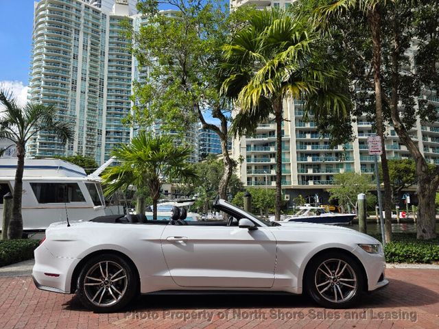 2015 Ford Mustang 2dr Convertible EcoBoost Premium - 22942432 - 45