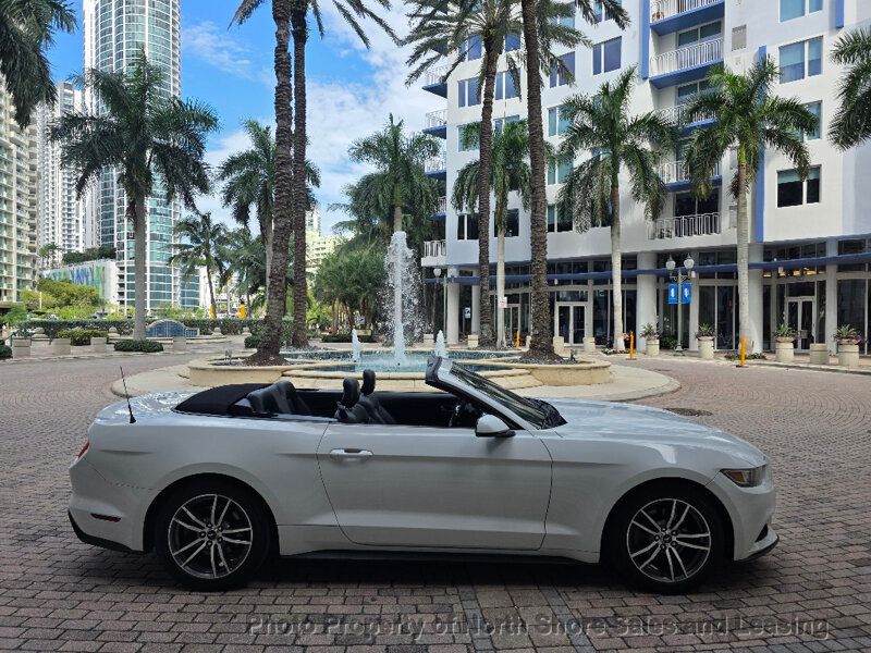 2015 Ford Mustang 2dr Convertible EcoBoost Premium - 22942432 - 78