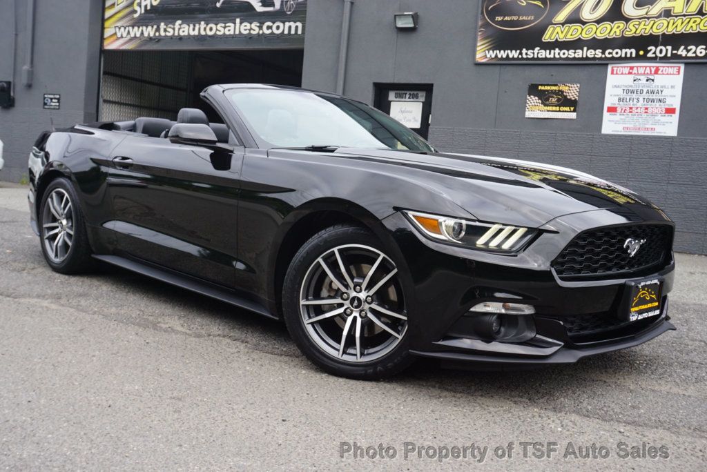 2015 Ford Mustang 2dr Convertible EcoBoost Premium LEATHER HOT&COOL SEATS REAR CAM - 22585659 - 0