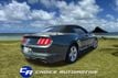 2015 Ford Mustang 2dr Convertible V6 - 22497101 - 6