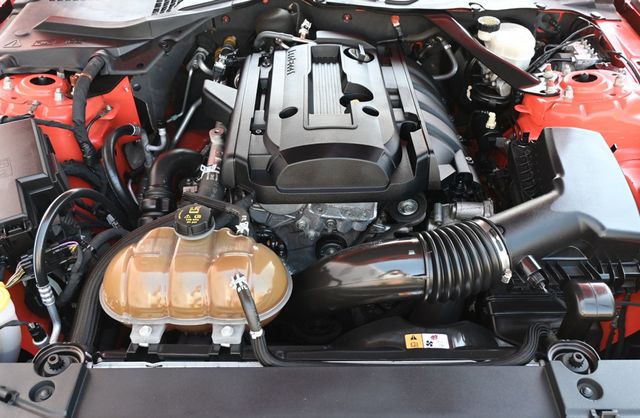 2015 Ford Mustang 2dr Fastback EcoBoost - 23038426 - 15