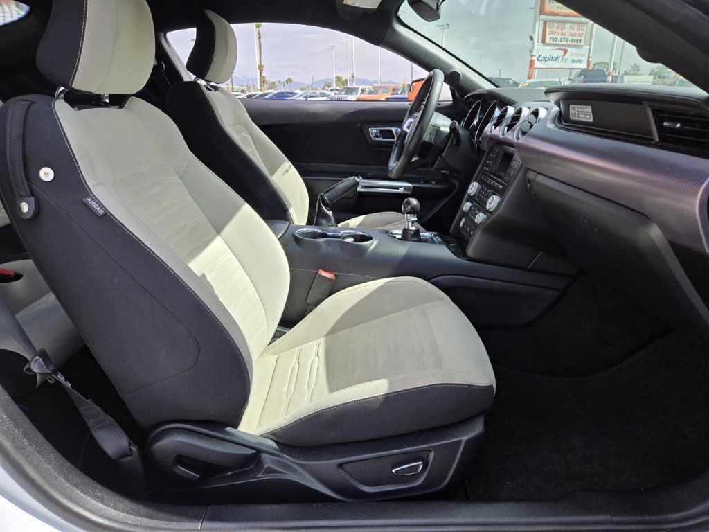 2015 Ford Mustang 2dr Fastback EcoBoost - 22915147 - 11