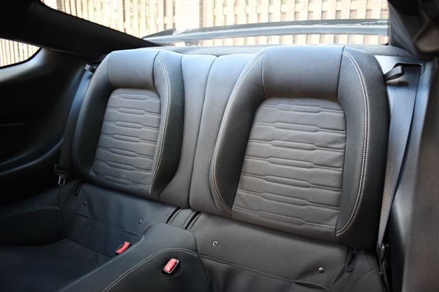 2015 Ford Mustang 2dr Fastback EcoBoost - 23067079 - 22