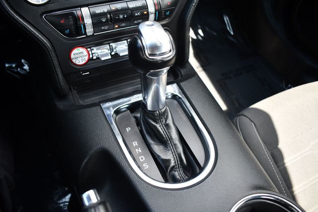 2015 Ford Mustang 2dr Fastback EcoBoost - 23067079 - 25
