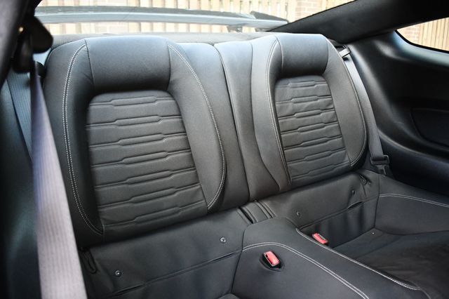 2015 Ford Mustang 2dr Fastback EcoBoost - 23067079 - 31