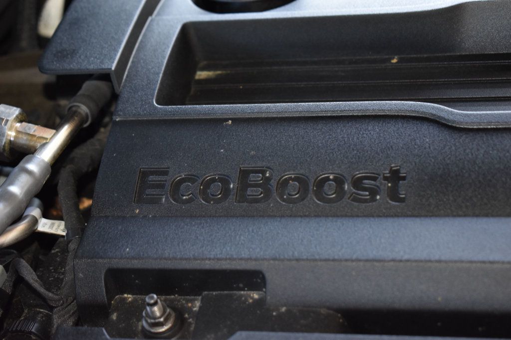 2015 Ford Mustang 2dr Fastback EcoBoost - 23012058 - 11