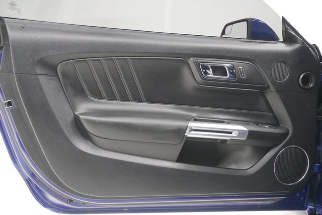 2015 Ford Mustang 2dr Fastback EcoBoost - 22996694 - 14