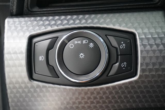 2015 Ford Mustang 2dr Fastback EcoBoost - 22996694 - 23