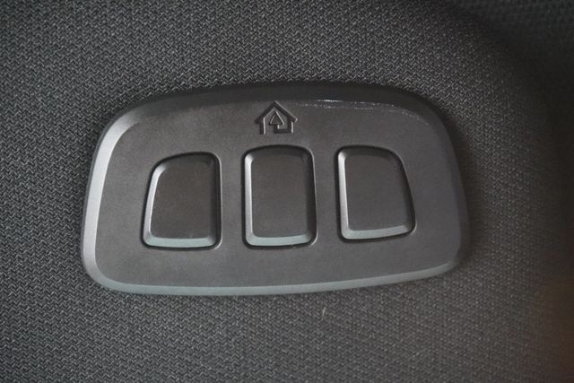 2015 Ford Mustang 2dr Fastback EcoBoost - 22996694 - 24