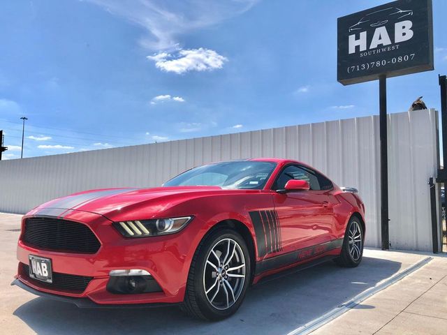 2015 Ford Mustang 2dr Fastback EcoBoost - 22974559 - 2