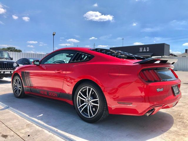 2015 Ford Mustang 2dr Fastback EcoBoost - 22974559 - 4