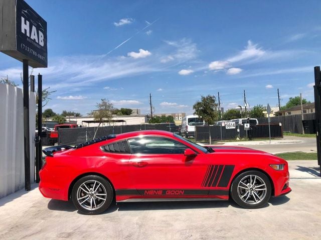 2015 Ford Mustang 2dr Fastback EcoBoost - 22974559 - 5