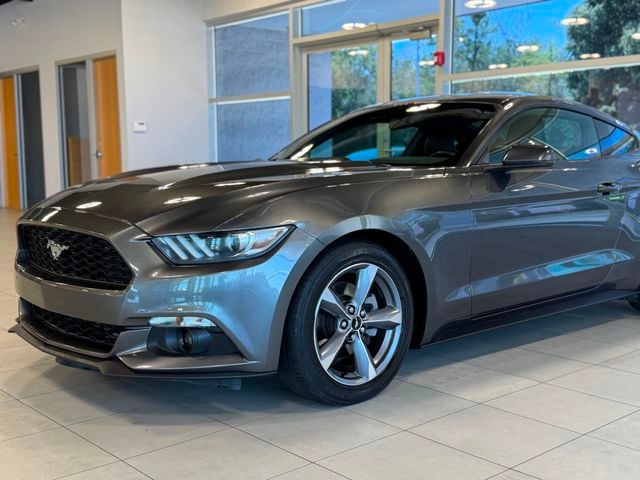 2015 Ford Mustang 2dr Fastback EcoBoost - 23049548 - 2