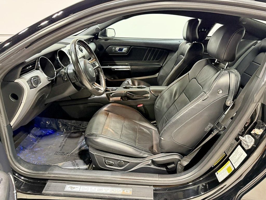 2015 Ford Mustang 2dr Fastback EcoBoost Premium - 22943945 - 21