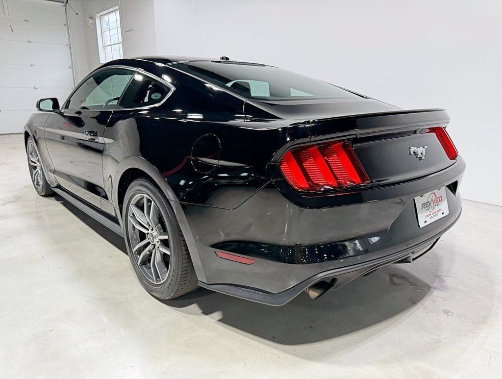 2015 Ford Mustang 2dr Fastback EcoBoost Premium - 22943945 - 4