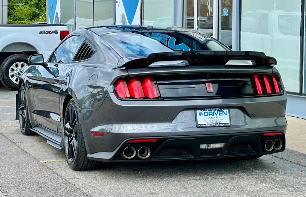 2015 Ford Mustang 2dr Fastback EcoBoost Premium - 23039844 - 32