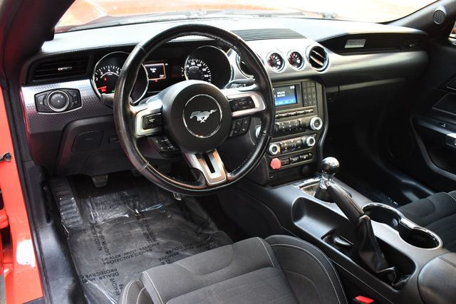 2015 Ford Mustang GT photo 18