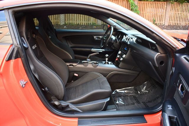 2015 Ford Mustang GT photo 23