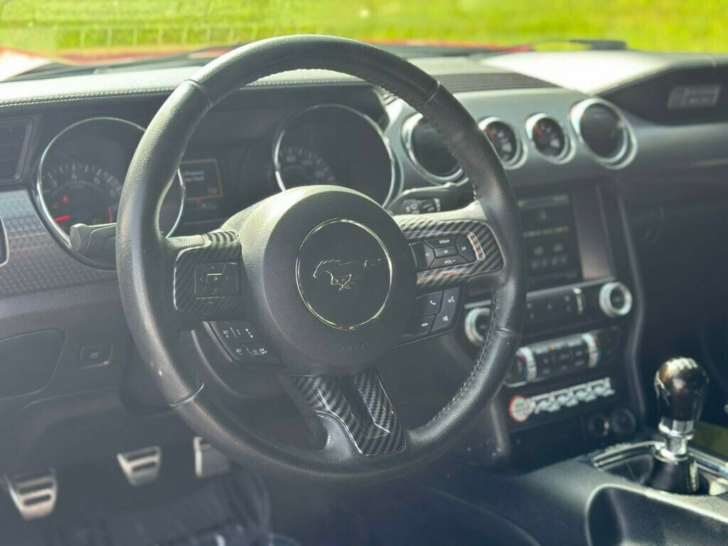 2015 Ford Mustang GT Premium photo 27