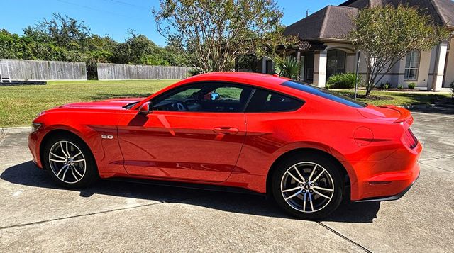 2015 Ford Mustang 2dr Fastback GT Premium - 22625914 - 7