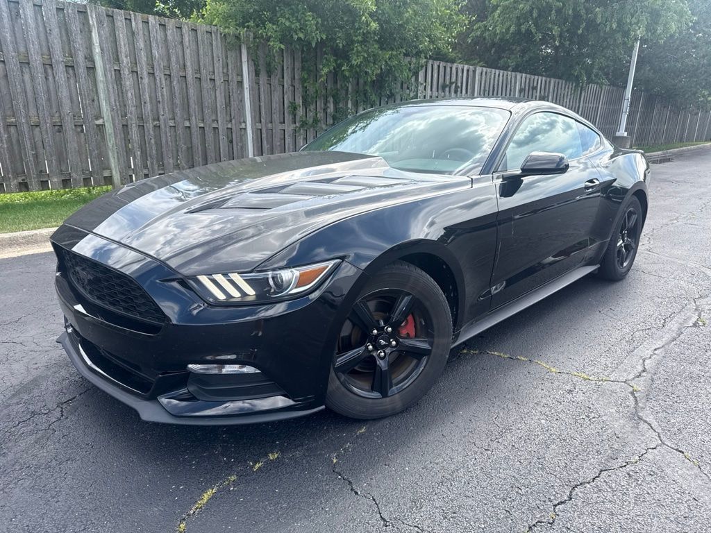 2015 Ford Mustang 2dr Fastback V6 - 23041243 | Video 1