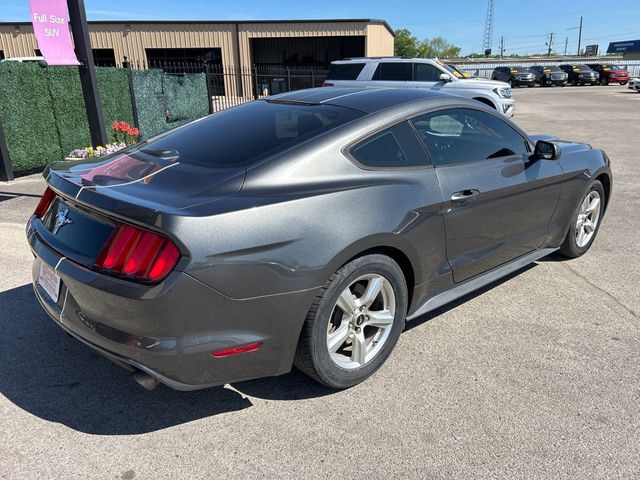 2015 Ford Mustang 2dr Fastback V6 - 23013376 - 3