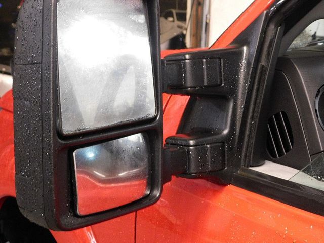 2015 Ford Super Duty F-250 4WD Reg Cab XL - 22726951 - 11