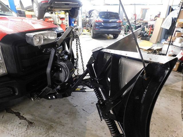 2015 Ford Super Duty F-250 4WD Reg Cab XL - 22726951 - 3