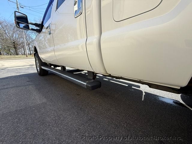2015 Ford Super Duty F-250 SRW 4WD Crew Cab 156" XLT - 22998245 - 9