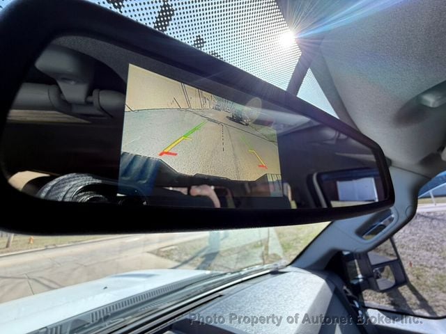 2015 Ford Super Duty F-250 SRW 4WD Crew Cab 156" XLT - 22998245 - 16