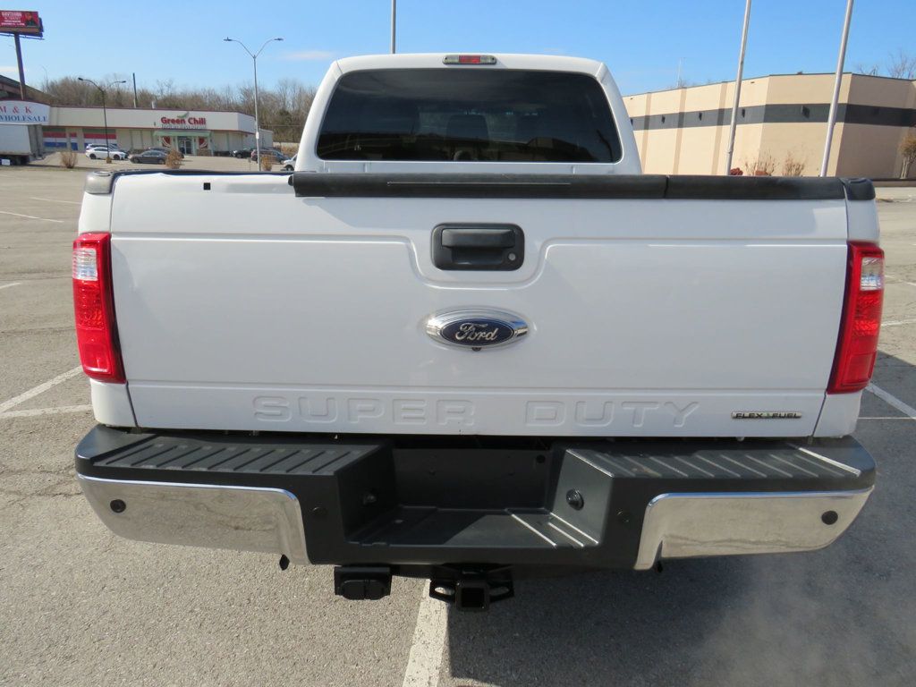 2015 Ford Super Duty F-250 SRW 4WD Crew Cab 156" XLT - 22744713 - 6