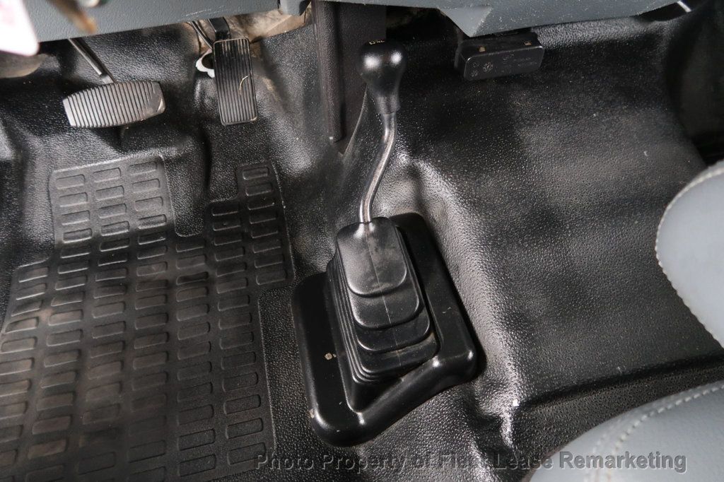 2015 Ford Super Duty F-250 SRW F250 4WD Reg Cab Utility Ladder Rack - 22971854 - 28