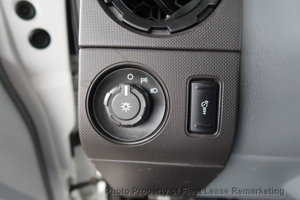 2015 Ford Super Duty F-250 SRW F250 4WD Reg Cab Utility Ladder Rack - 22971854 - 29