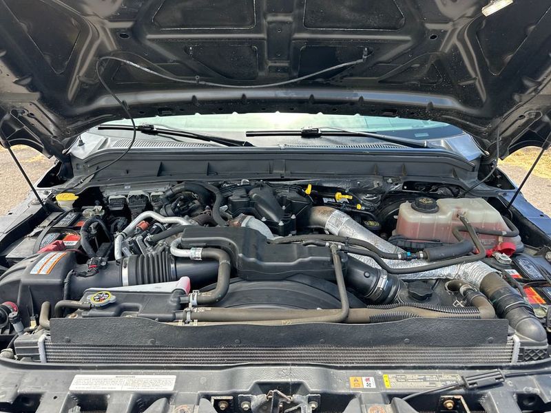 2015 Ford Super Duty F-250 SRW Lariat - 23023355 - 21