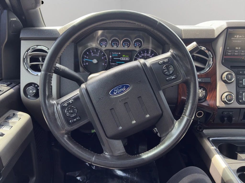 2015 Ford Super Duty F-250 SRW Lariat Pickup 4D 6 3/4 ft - 23041533 - 9