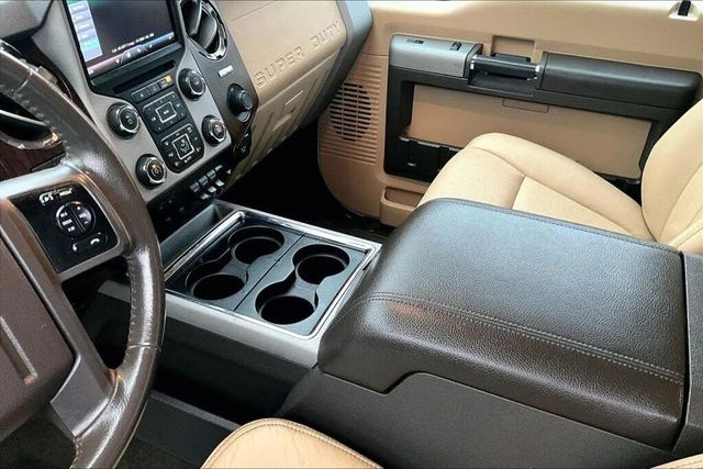 2015 Ford Super Duty F-250 SRW Lariat SuperCab - 22992860 - 32