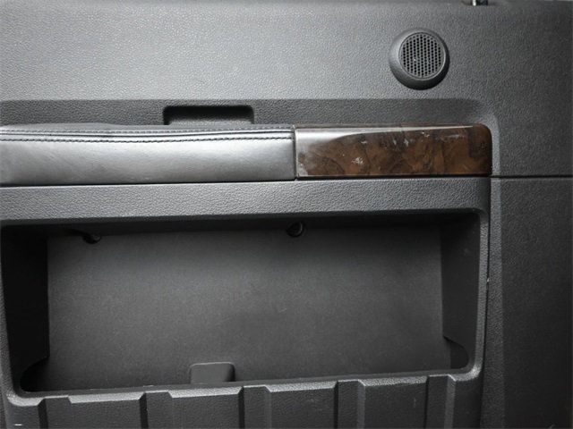 2015 Ford Super Duty F-250 SRW Platinum - 22959107 - 9