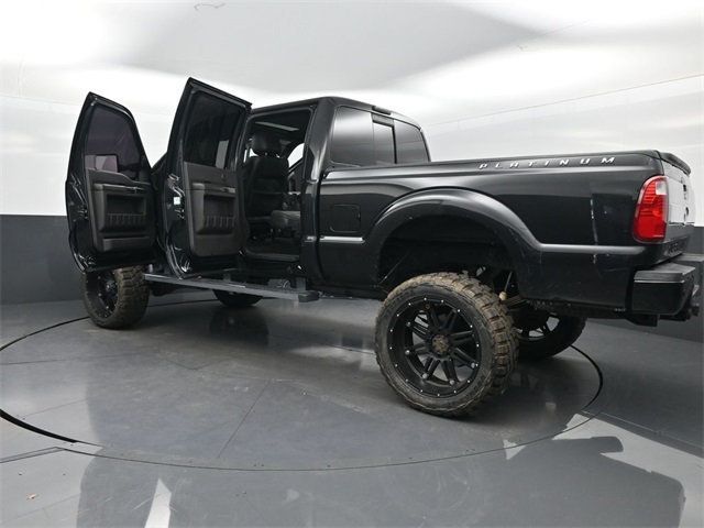 2015 Ford Super Duty F-250 SRW Platinum - 22959107 - 33