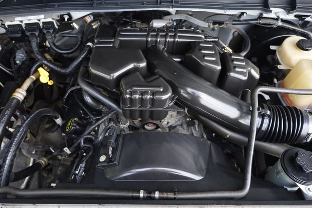 2015 Ford Super Duty F-250 SRW XL - 23040827 - 9