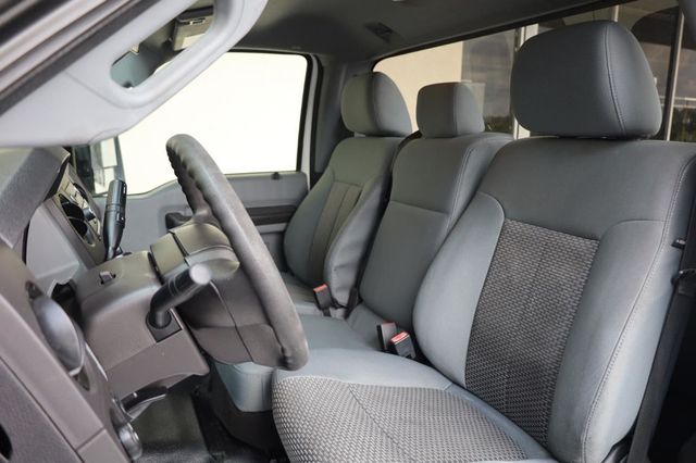 2015 Ford Super Duty F-250 SRW XL - 23040827 - 12