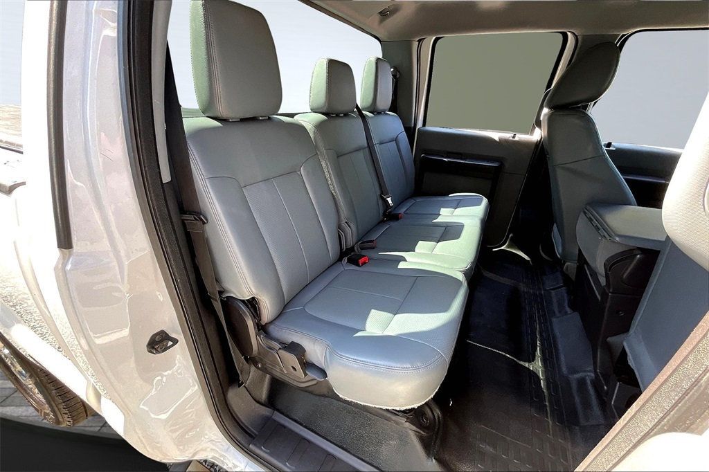 2015 Ford F-250 XL photo 13