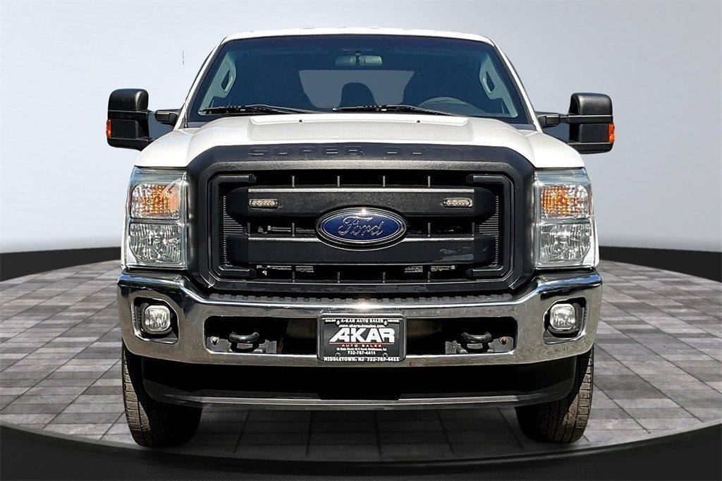 2015 Ford F-250 XL photo 2