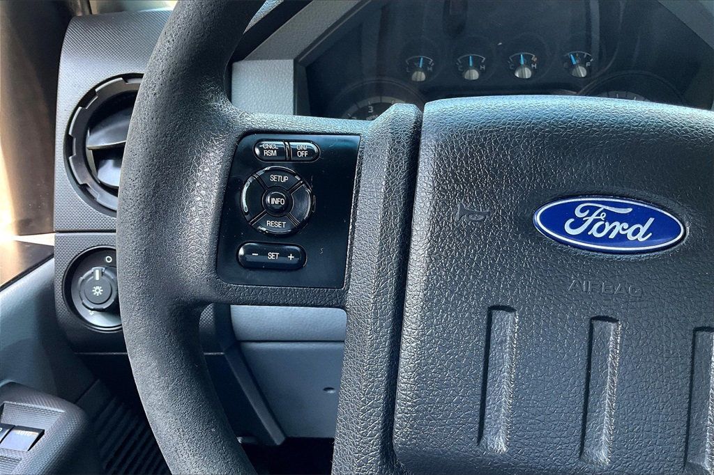 2015 Ford F-250 XL photo 20